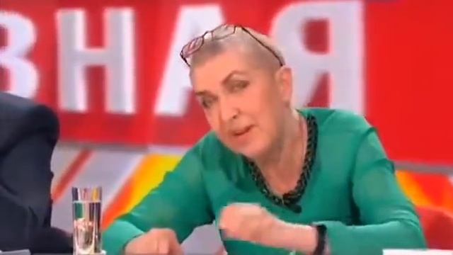 Парень красиво спел и сыграл. смотреть онлайн