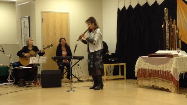 THERESA TREK ~ Episode 16 This Flute Can TALK!!! смотреть онлайн