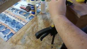 Шкатулка из красного дерева.