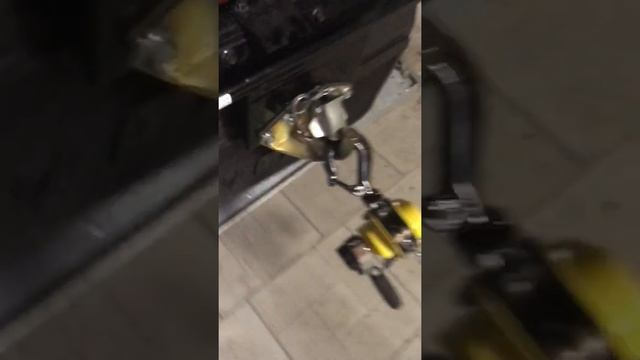 Как я выкатываю снегоход Ямаха Викинг 540 из прицепа, когда нет помощи. смотреть онлайн