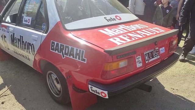 Renault 18 GTX Autoclásica 2022 sonido regulando 2 смотреть онлайн