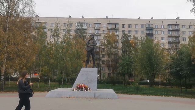 Памятник Виктору Цою в Петербурге