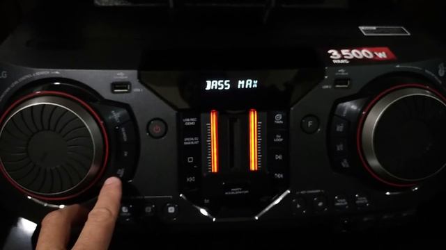 Unboxing, mesa de som 4 canais LE-708. Detalhes dela e funcionamento. Top! смотреть онлайн