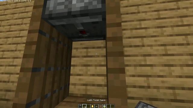 Minecraft - Sarkaçlı Saat Yapımı - 1.13.x ve üstü смотреть онлайн