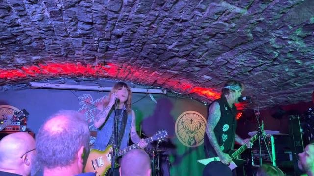 Chris Holmes L.O.V.E Machine in Edinburgh 2022 смотреть онлайн