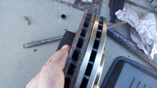 Замена тормозных дисков и колодок в полевых условиях