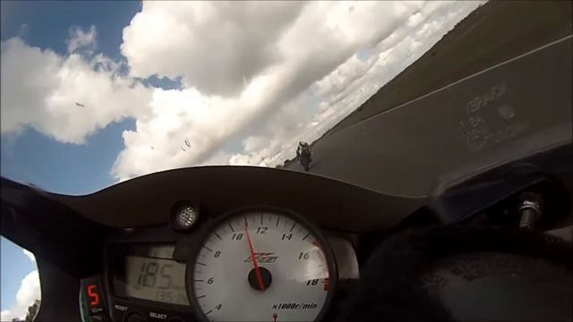 ZAC Rookie Cup 600/1000 - Assen 17 04 2017 Race2 ( deel 1) смотреть онлайн