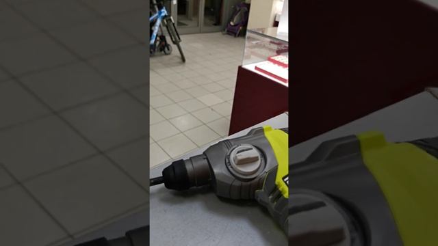 Ф47 8.09 перфоратор Ryobi RSDS800K 4.900₽ смотреть онлайн