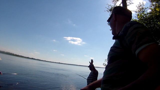 Рыбалка и уха на даче. смотреть онлайн