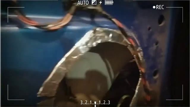 ГРОМКИЙ ФРОНТ ? В ГРАНТУ / КАЛИНУ / ПРИОРУ / ВАЗ / ЛАДА / PRIDE SOLO MINI / EVO / ГРОМКАЯ МУЗЫКА смотреть онлайн