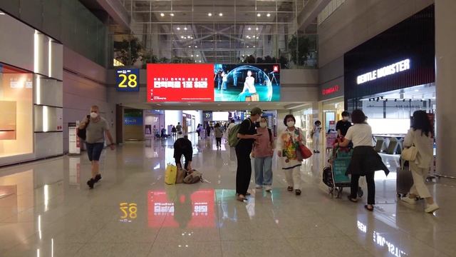 Seoul-Incheon Airport Duty Free Shopping and Boarding Area | 4K Walking Tour смотреть онлайн