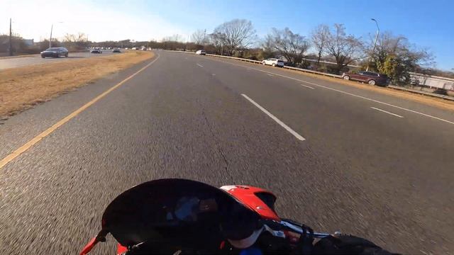 WHEELIES ON THE CBR600RR (compilation) смотреть онлайн