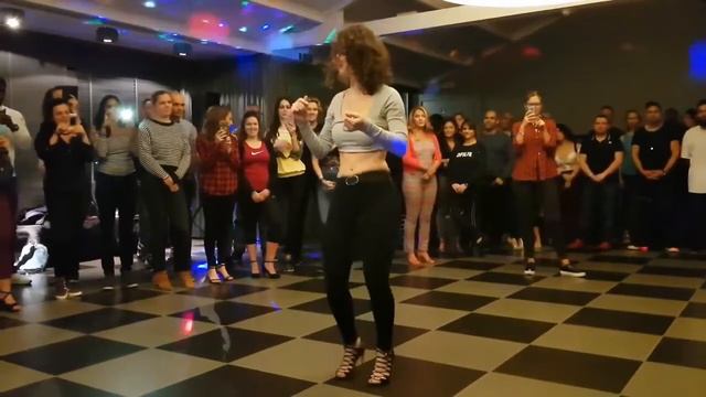 Прекрасный танец Кизомба смотреть онлайн