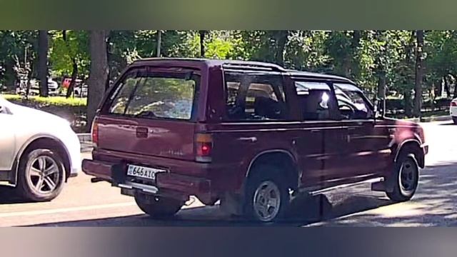 14.06.2022 Алматы Абая Гагарина движение по ОТ. А где же камеры сергек? смотреть онлайн