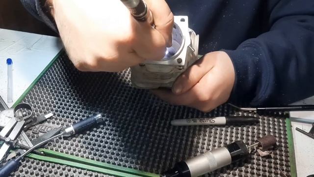 Power in the Ports! Cylinder Porting Big Gains смотреть онлайн