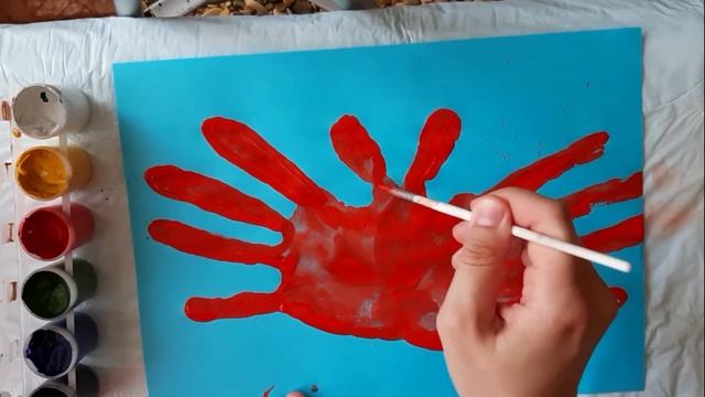Рисование ладошкой морских обитателей. Рисуем ладошкой краба. смотреть онлайн