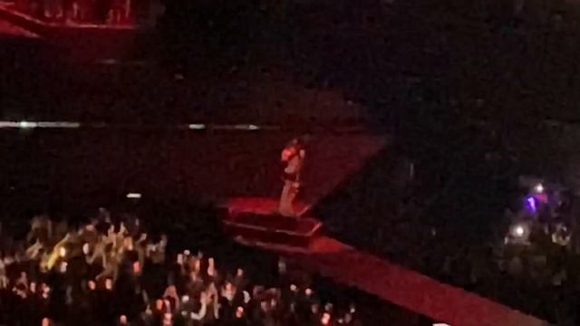 Billie Eilish Bury A Friend at the Los Angeles Forum смотреть онлайн