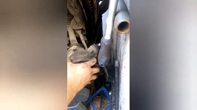 Peugeot 607. Замена подшипника передней ступицы. смотреть онлайн