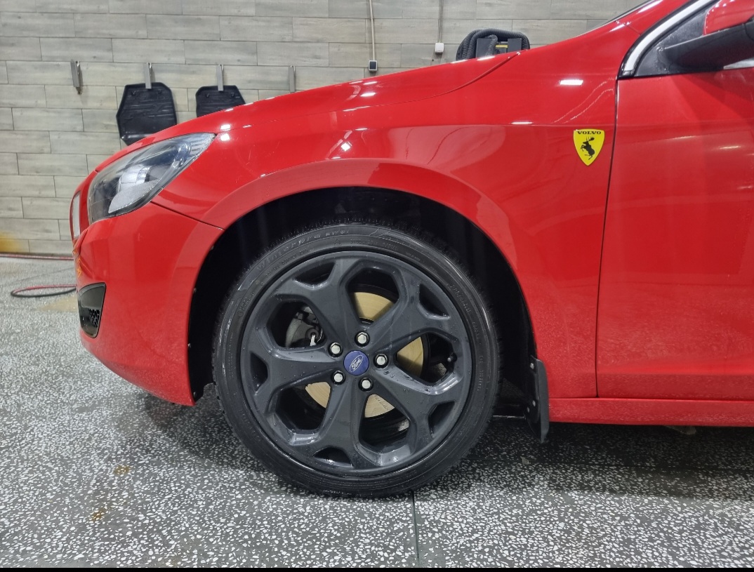 Зимние колеса на VOLVO V60 от Форд Фокус ST смотреть онлайн