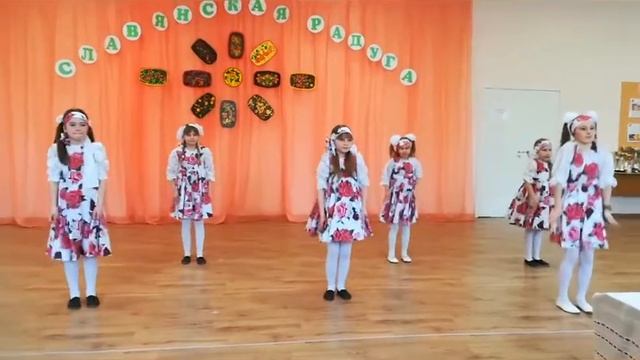 2 класс. Танец "Ой, снег снежок" смотреть онлайн