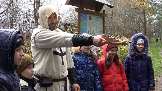Праздничное шествие по экологической тропе «Королевский бор» на Куршской косе смотреть онлайн