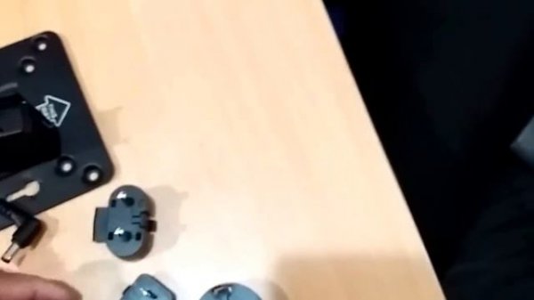 Intel NUC NUC5CPYH UnBoxing - Installed Windows 10