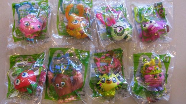 McDonalds Happy Meal Toys Collectables Pokemon Hello Kitty Smurfs Barbie смотреть онлайн