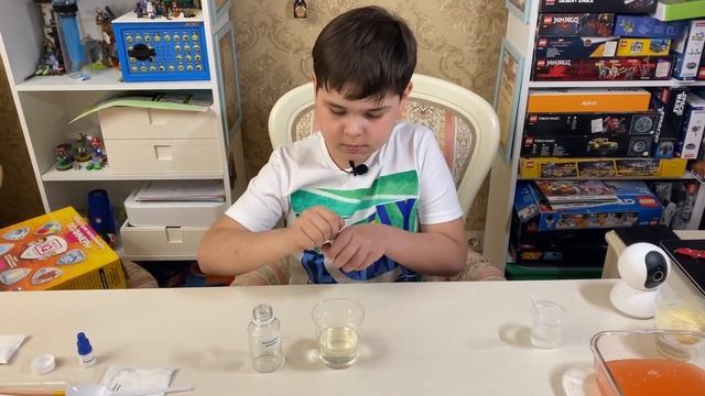 Непромокашка. Слайм. Жвачка. Орбисс. Волшебная вода. Твердая жидкость. Набор для опытов Master IQ2. смотреть онлайн