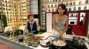 Роберт на Первом! Время обедать с Наташей Королевой