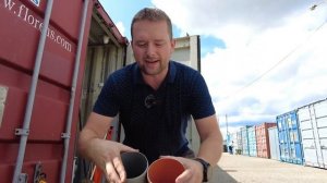 Серая и оранжевая труба для канализация - разница в прочности