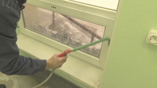 Мойка пола, стен, окон. Уборка после ремонтных работ смотреть онлайн