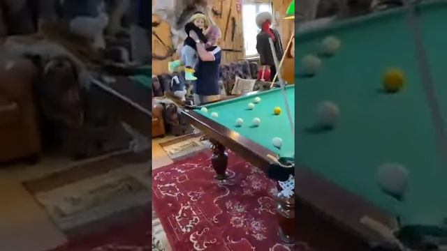 ХЗ. Братан. Клип смотреть онлайн
