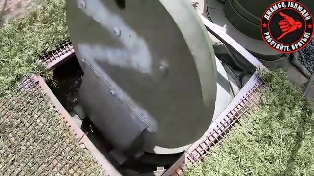 Российские Т-90 продолжают громить националистов. Это самые современные российские танки, которые оч смотреть онлайн