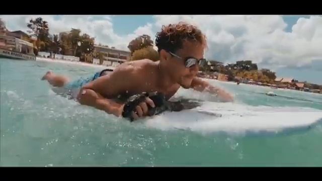LIFT FOIL JAMAICA - INTRODUCING FOILING TO JAMAICA NEGRIL JA смотреть онлайн