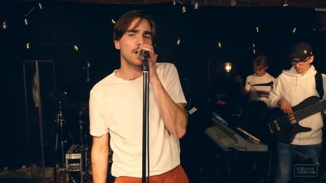 Paradis & Dystopi - Oliver Krieg смотреть онлайн