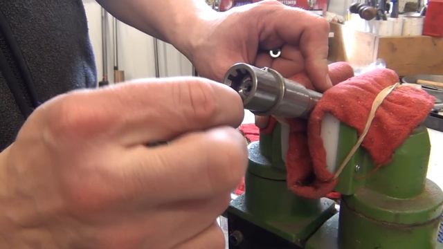 AR-15 - Properly Check Headspace (Uninstalled Barrel) смотреть онлайн