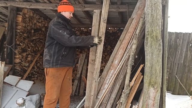 ВЕРНУЛСЯ!УБИРАЕМ КУР!МЯСНОЙ ДЕНЬ!ТУШЕНКА ИЗ КУРИЦЫ СВОИМИ РУКАМИ!Жизнь в деревне!Беларусь! смотреть онлайн