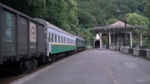 Электровоз ВЛ8-1162 с грузовым поездом, Абхазская ж/д. лето 2019 г.