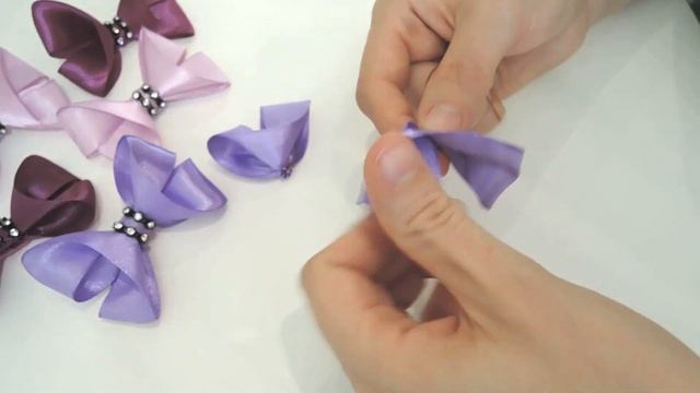 Бантики за 5 минут/ Очень быстрые бантики канзаши из атласных лент Резинки Заколки Своими руками смотреть онлайн
