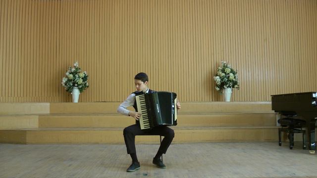 Лакотко Иван (номинация "Аккордеон", 5-я категория) смотреть онлайн