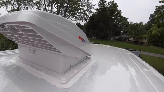 Ford Transit Van Build : Simple MTB / Surf / Camper Van смотреть онлайн
