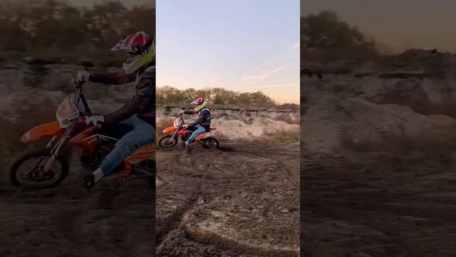 Раздаю на ПИТБАЙКЕ BSE MX 125 . Месим грязь ! смотреть онлайн