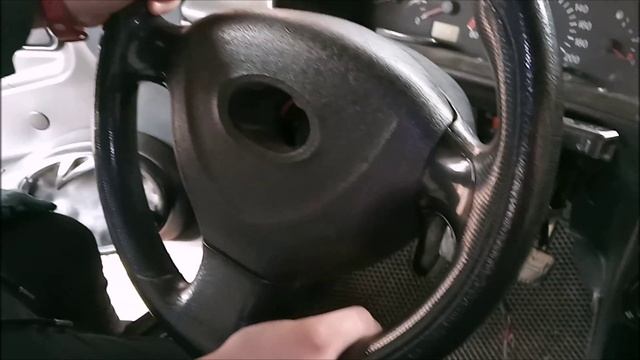 Ваз 2114 как снять руль и смотрим верхний подшипник руля. смотреть онлайн