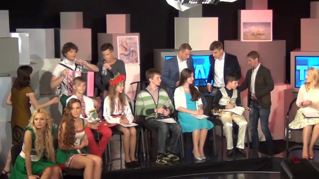 Светлана Олейник и Даша Дьяченко: пиарщики - они такие пиарщики! 15.07.14. смотреть онлайн