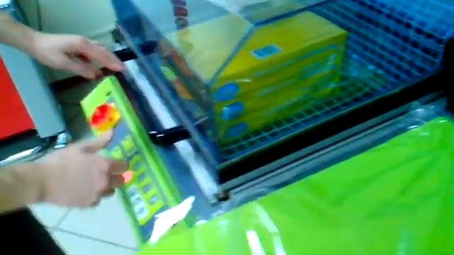 Упаковка в термоусадочную пленку пачек бумаги формата А4 на ЕКН-455 смотреть онлайн