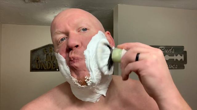 Zingari Man The Explorer смотреть онлайн