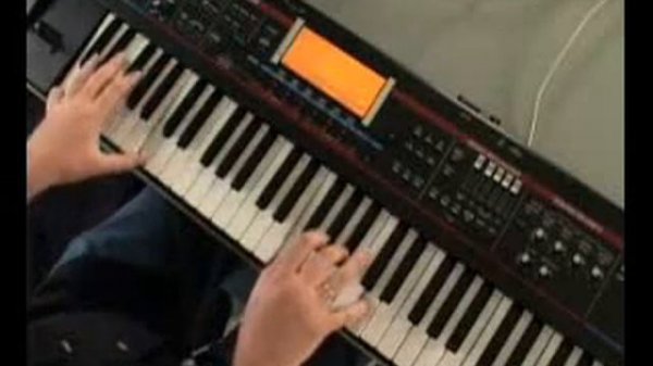 Roland Juno-G Synthesizer