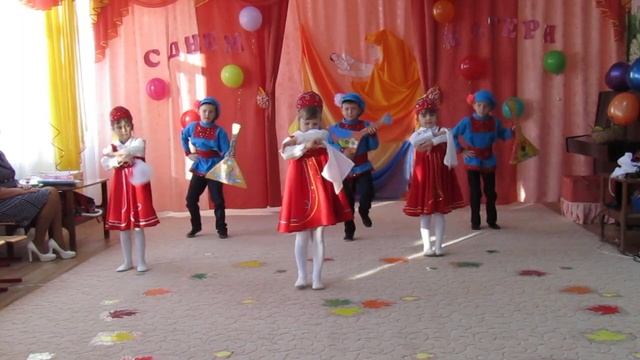 танец Балалайки подг.гр. смотреть онлайн