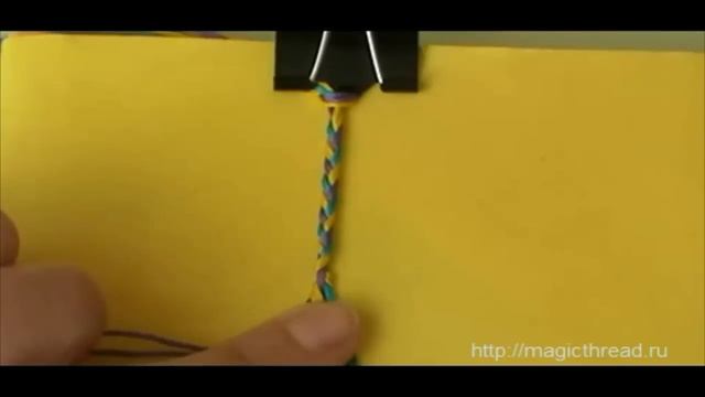 Как закончить фенечку 2: петелька - косичка смотреть онлайн