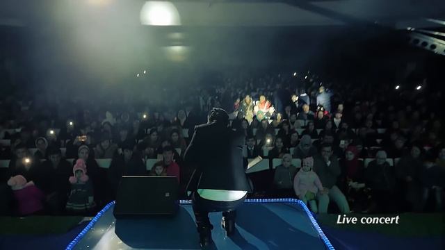 Валичон Азизов - Духтари Дарвози / Valijon Azizov - Dukhtari Darvozi (Live In Dushanbe)